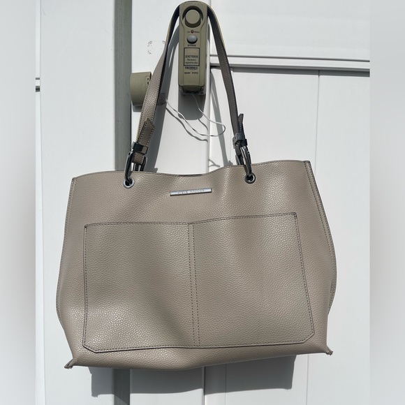 Steve Madden Leather Tote Handbag - Picture 1 of 9